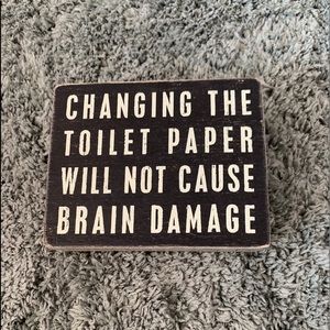 3x5 Box Sign - Bathroom